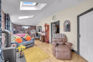 Photo 13- click for photo gallery